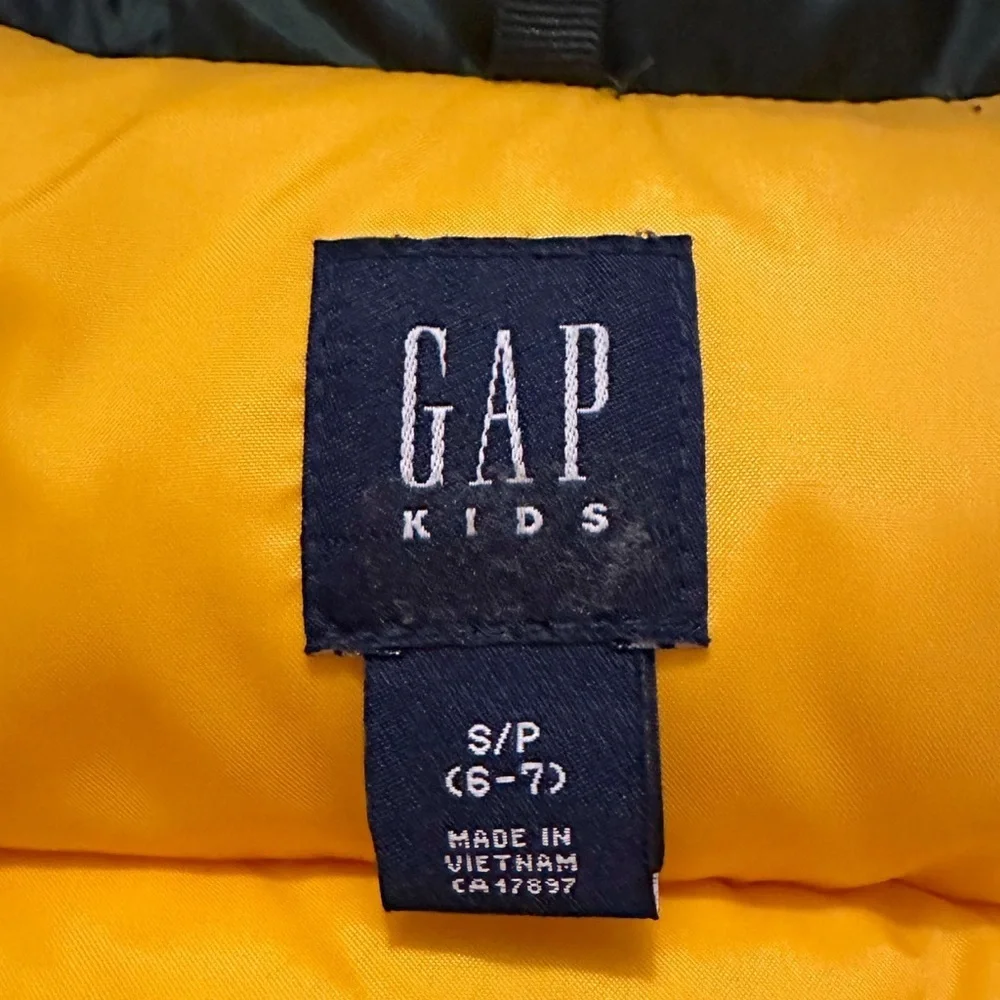 GAP kids | Green and Yellow Zip Puffer Vest (S)